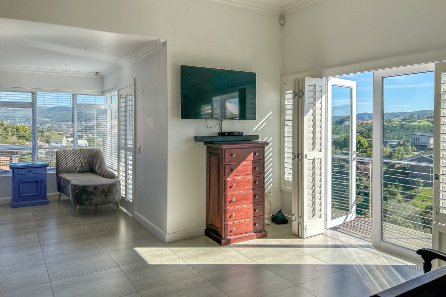 3 Bedroom Property for Sale in Knysna Heights Western Cape